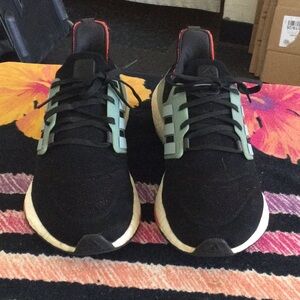 Black and Green Men's Sneakers